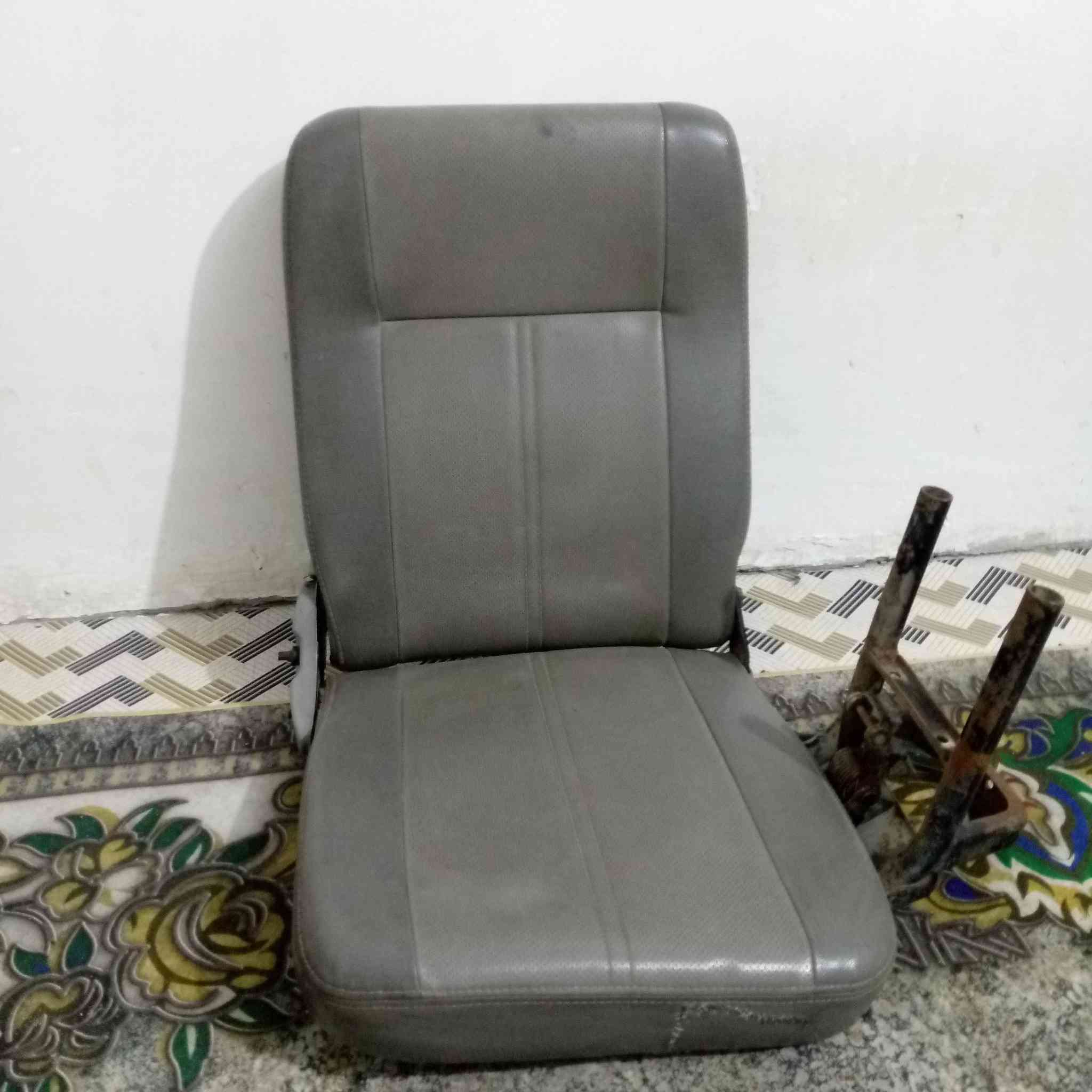 كشن كرسي قلاب كيا بريجو نظيف أريده ب٦٠ الف مدوشم اصلي يعني بلاده هوه هيج نظيف المكان بصره ابو الخصيب وتدللو ومن رخصت أدمن


**إذا كنت صاحب هذا الإعلان وتريد حذفه لأي سبب، رجاءا أرسل رسالة إلى الدعم الفني**