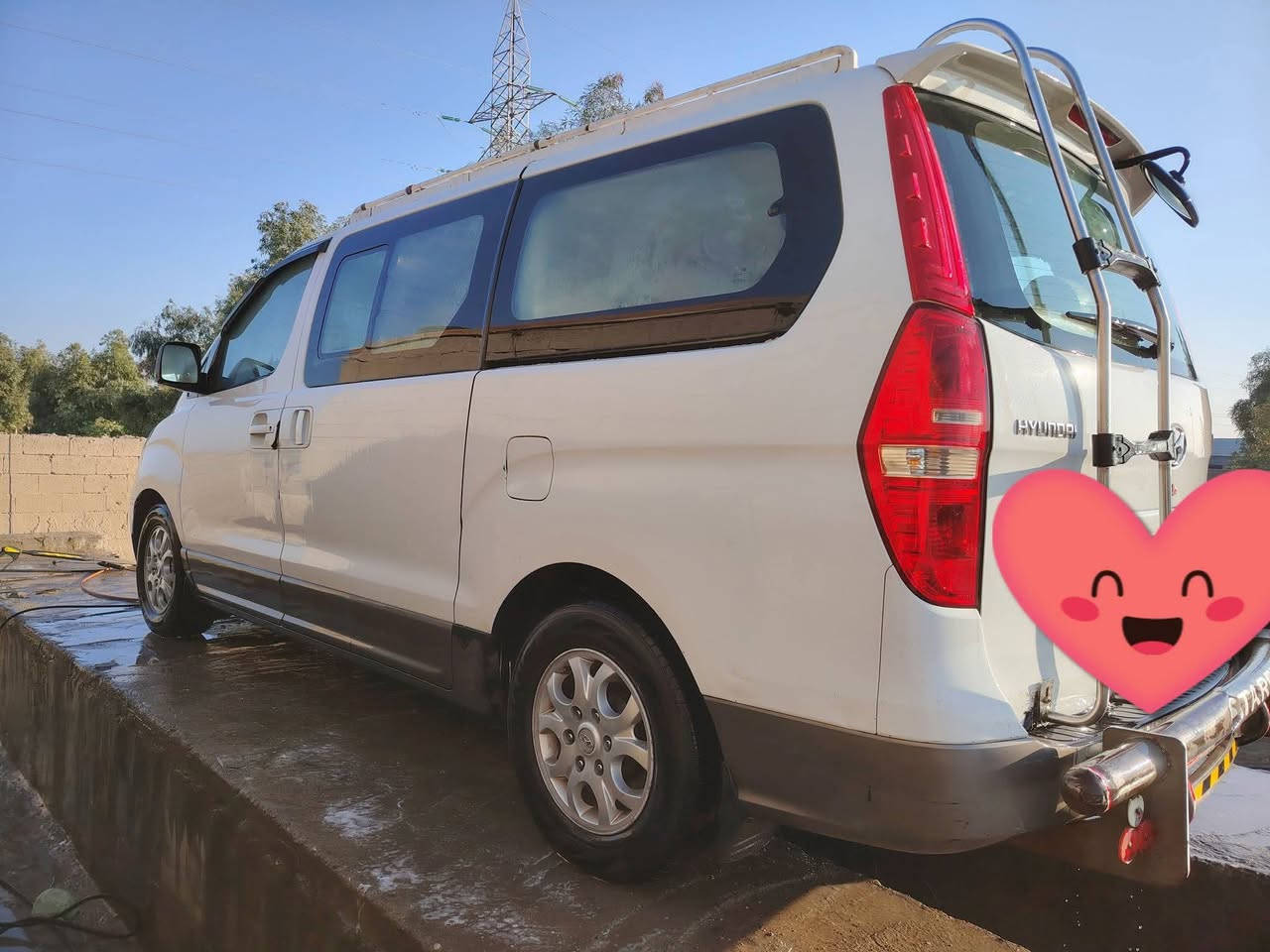 سلام عليكم. اللهم صلي على محمد وآل محمد استاركس للبيع موديل 2010 سليمانيه سياره جاهزه خط وبحث حداديه ومحرك مجفت قبل شهرين مواصفات 4دسك كشن متحرك ماسحه خلفيه سياره مكفوله من الصبغ والمعجون بيه بارد فقط كم مكان تجي وشوف بعينك السعر 153 وبيه مجال العنوان ديالى جلولاء. الاتصال *********** علما السياره باسمي شرط التحويل والله ولي التوفيق.
