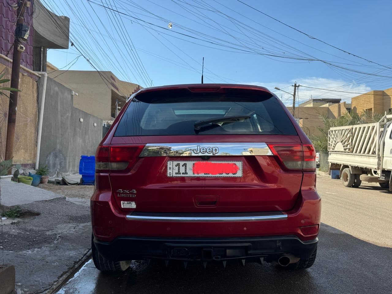 السلام عليكم
للبيع جيب (2011 ) لمتدد 
فوول الفوول 1/1 
مكينه 6 سلندر 3600
بصمة ابواب وشتغيل وصندوك
بنورما على طول السياره 
كشنات جلد بيجي  
كشنات كهرباء 
كشنات تدفاه وستيراً تدفاه 
فوول تحكم 
شاشه 
خزن ميموري للكشن
حساس وكامره 
ماوس ووضعياة قياده 
دمام 
رادار امامي 
بعد هواي مواصفات ماذكرتهن

كلين تايتل فقط بنيد بيها باقي مكفول من بارد وصبغ وفتح ومن جكة الابره 

كير مكينه صدر تبريد تخم تاير كوله بشرط 

🛑السعر 157 وبي مجال بسيط🛑

مكاني بغداد زعفرانيه وهاذه رقمي 
☎️***********☎️
