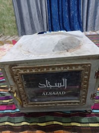 فرن • نضيف • قليل الاستخدام