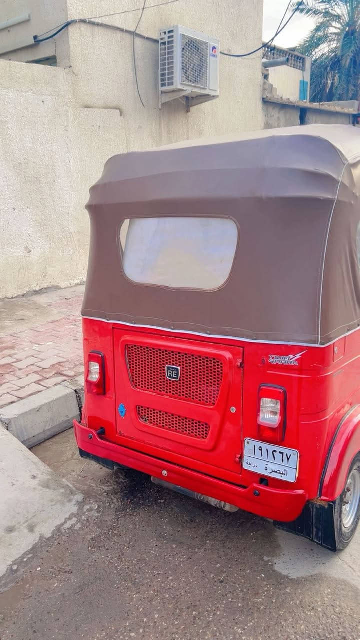 سلام وعليكم تكتك للبيع باجاج كفاله عامه موديل 2022بشهر ال12 السعر ب9000000وربع وبيه مجال الـمو شراي لا يتعبني عنواني البصره حيانيه حي الحسين 
رقم الهاتف:***********
