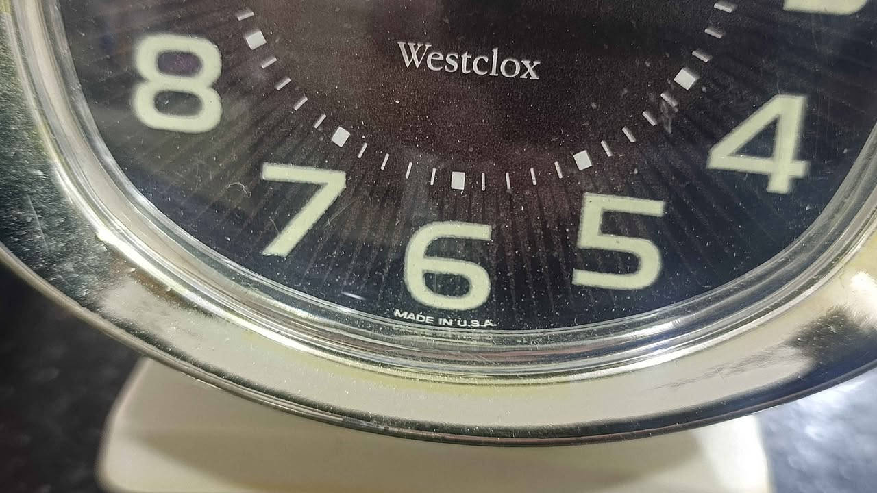 ساعه تكويك بيبي بين باله انكليزية صناعه امريكية. دهل اوران, واسط


**إذا كنت صاحب هذا الإعلان وتريد حذفه لأي سبب، رجاءا أرسل رسالة إلى الدعم الفني**