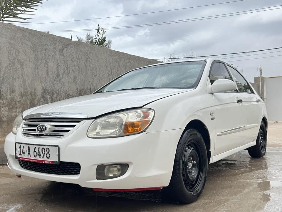 يا الله سلام عليكم
سياره سي راتو شكل سبكترا   موديل  (9)
ب اسمي الرقم  بصرة مشروع وطني  مكان السياره كربلاء  الحسينيه 

تبريد شغال + تخم تيرات + حداديه خير من الله 
مبدل باب  و جوملغ  وصبغ فقط الدوسه   بدون ضرر داخلي ابد 
والباقي كفاله  والسياره جاهزه فول 

السعر(90)بي مجال 
 استفسار رقم الهاتف (***********)
اتصال
غير متواجد على الفيس 
 عامر ابوطيبه
