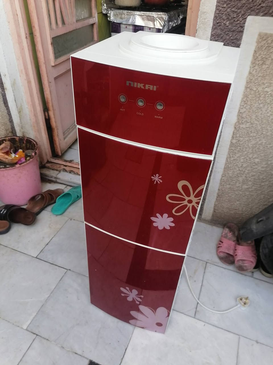 براد ماء حار بارد نضيف للبيع السعر ٥٠ الف المكان كربلاء  ***********
