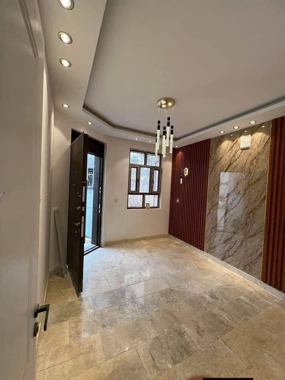 ديكورات وصبغ بنسب لسعار سارع بل حجز الواجهه وداخل بنسب لسعار عله متر غير
ديكور بيتك ***********مكادر متاز
