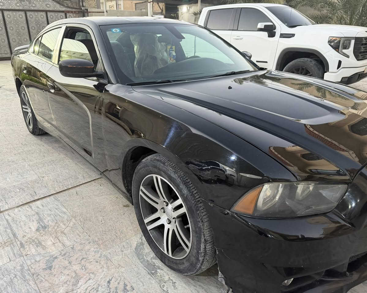 السلام عليكم للبيع جارجر 2014 رقم بغداد تحويل بيهه 3 قطع صبغ مكينه 3600 للاستفسار الاتصال على *********** مكاني البصره ابي الخصيب السعر 137 ورقة
