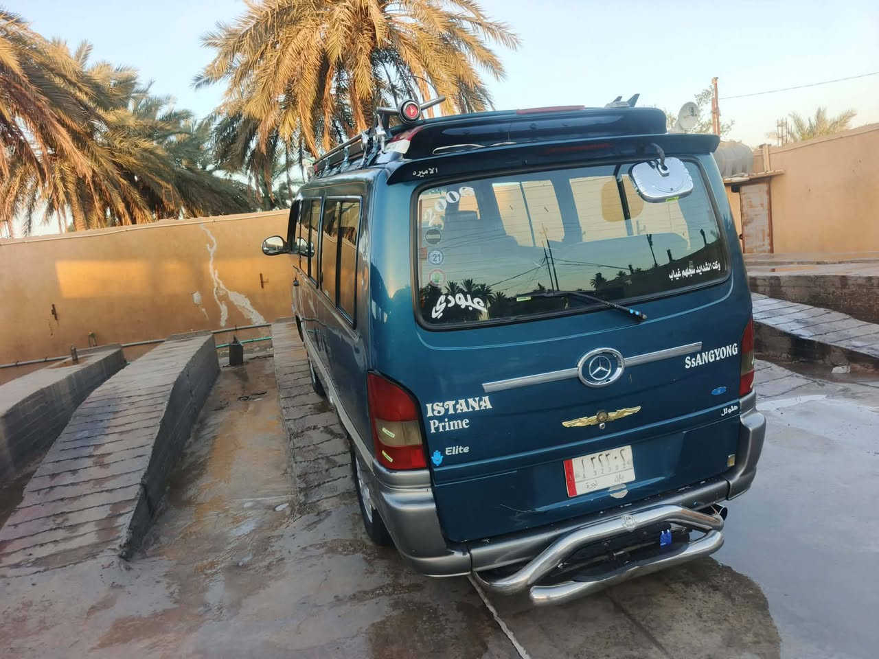 ستانه عشره كفاله مكينه وكير وحداديه وتاير كله جديد داخل جديد مديل 2000سنويه جديد ***********
