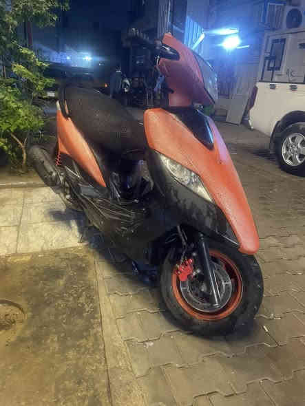 سلام عليكم
دراجه ثعلب للبيع بيها صوت بل كلجات ونقصها بس واير مال كيج سرعه ودكمه مال سلف  الدراجه شلعتها تخبل مكاني بغداد الشعله  (***********) سعر ٤٠٠وبيها مجال
