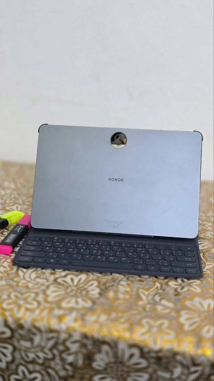 سلام عليكم شباب
هذا الايباد للبيع اسمه
HONOR PAD 9
مساحة التخزين 256
يدعم 60 فريم
سعرة 240 ويرهم مراوس
بجهاز انفنكس جيتي 30 برو


**إذا كنت صاحب هذا الإعلان وتريد حذفه لأي سبب، رجاءا أرسل رسالة إلى الدعم الفني**