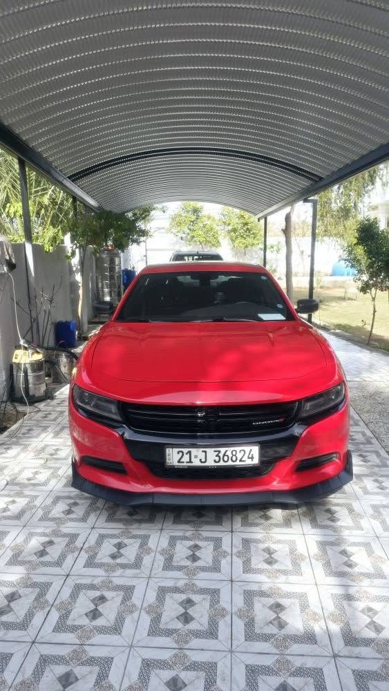 جارجر 2021 sxt مواصفاتها معروفة عادية ماشية 85 ميل حادثها دعامية خلفية فقط بيها قطعتين كلير من امريكا باب وجاملغ جهة السائق غير هذا السيارة مكفولة. رقمها شمالي
*********** بغداد, العراق
