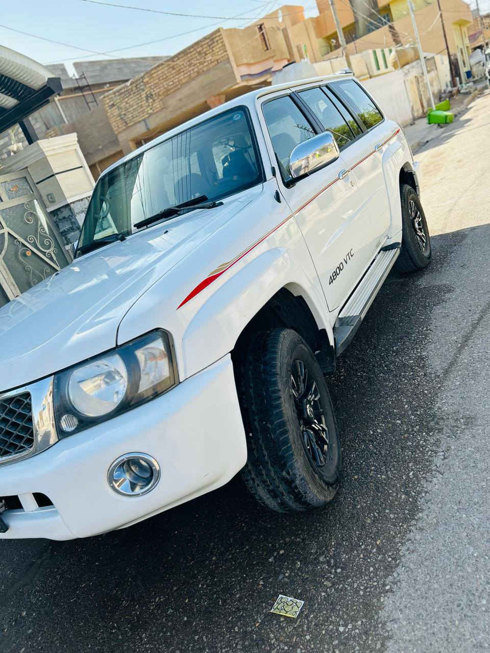 نيسان باترول سوبر سفاري 2014 رقم سليماني
دواخل اسود السيارة نضيفه 
مكفول من ضربه من الصبغ 
السعر على خاص
رقم *********** 
السياره مالت بيت
