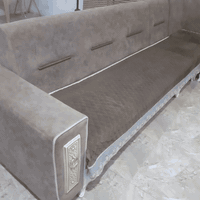 تخم ١٠مقاعد نظيف  للبيع السعر ٣٥٠وبي مجال العنوان تأميم ٨شباط  هاتف ***********
خاص ممتواجد
