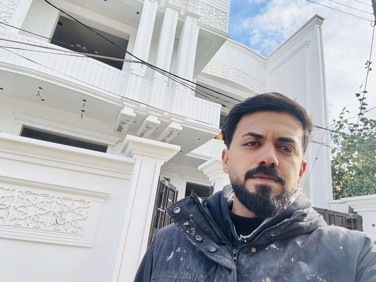 وما توفيقي الى بالله 🏛️🤍

اعمالنا ديكورات جبس بررد 🏛️

ديكورات خارجيه 🏛️

***********..📞
