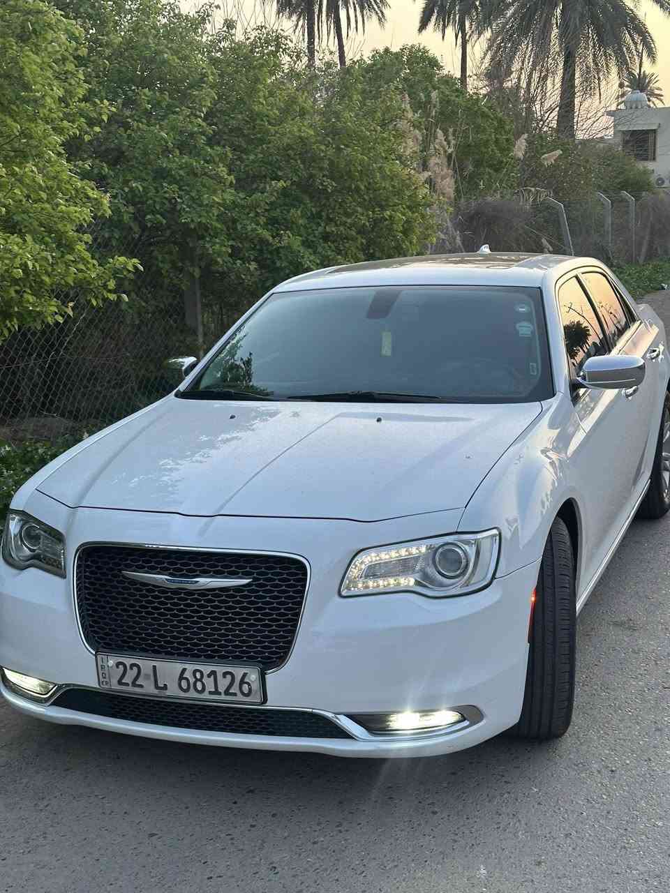 للبيع C300 كرايسلر اوباما
السيارة كلين تايتل كفاله عامه بحالة الوكالة 
المواصفات فول 1/1 كشن السائق ميموري 3 وضعيات قيادة 
كشنات كهرباء تدفئة تبريد 
محرك c 3600
تضليل مروري
رقم اربيل 
ماشية 124km
السعر : 295 ورقة 
للتواصل: ***********
