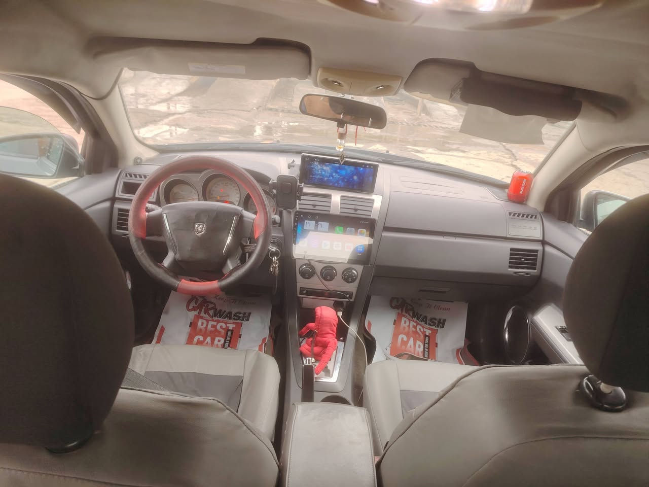 السلام عليكم
دوج افنجر 2009 رقم بغداد مميز  مكينه 2400 4 سلندر مشدودلها منظومة غاز جديده قبل 5 اشهر يعني انسه الصرف وبعدها بالضمان سياره كولش حلوة مابيها اي نقص الون الاساس سلفر مصبوغه عام تغير لون رصاصي طافي للجماليه لان بالسنويه الون رصاصي غير محدد كهربائيات السياره بلاديه ضفيره بلاديه كير مكينه صدر كوله نضيف السعر 70  وبي مجال ***********
