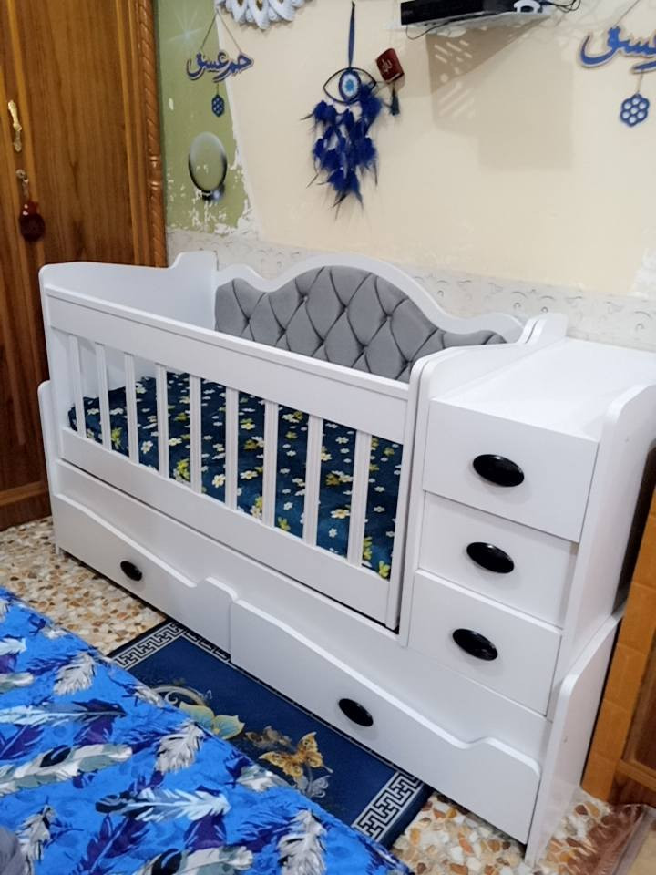 السلام عليكم كاروك للبيع نضيف اخو الجديد  بي جرارات خمسه السعر 150 وبي مجال العنوان رميثه قرب المستشفى العام الرقم ***********
