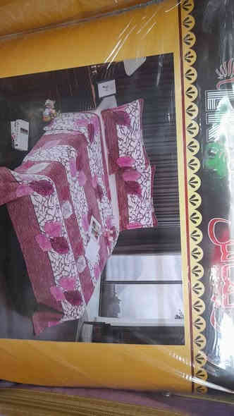 فرشات قديفه خاولي  درجه اولى بسعر رخيص العنوان مجمع الدوح يوجد توصيل ت***********
