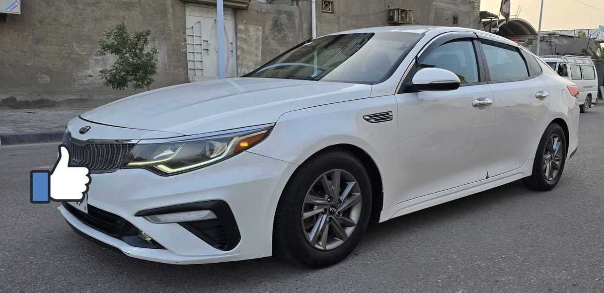 سلام عليكم 
كيه وبتيمه وراد مريكي موديل ((2020))
(رقم ربيل تحويل لو وكاله حاضر)) كفاله من ضربه وتبديل كله اليبل واحد مكينه وكير وحداديه وطخم تاير وكهريات كله شغاله داخل جديد مكان سياره بصره سعره((128)) وبيه مجال ))((***********)))((***********)))
