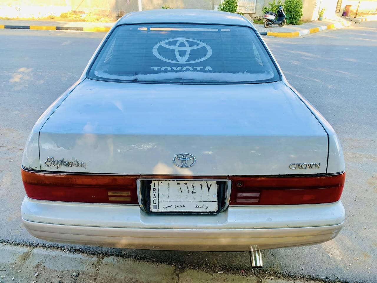 تيوتا كراون 1994رقم واسط تحويل مباشر
كفاله عامه ماعدا الحجل مصبوغ ابيض لؤلؤي محجل سياره نضيفه وجديده تبريد جاهز
محرك بطه 2500
تخم تاير 
حداده وباتري 
كهربائيات كلها شغاله وعلى وضع الشركه 
ستيرن بلاد مو مثل السيارات الباقيه بي بوش هذا لا مقفول 
فول رزانه لان مابيها تحوير فول عزل كتم بلاد
الجنطه على فرشها البلاد
كاعيه جلد 
غرفتها بلاد جديده
عنوان والسط الكوت 
السعر 63 وبي مجال ماتشتري لا تعلق هذا جديد مامركع 
***********
