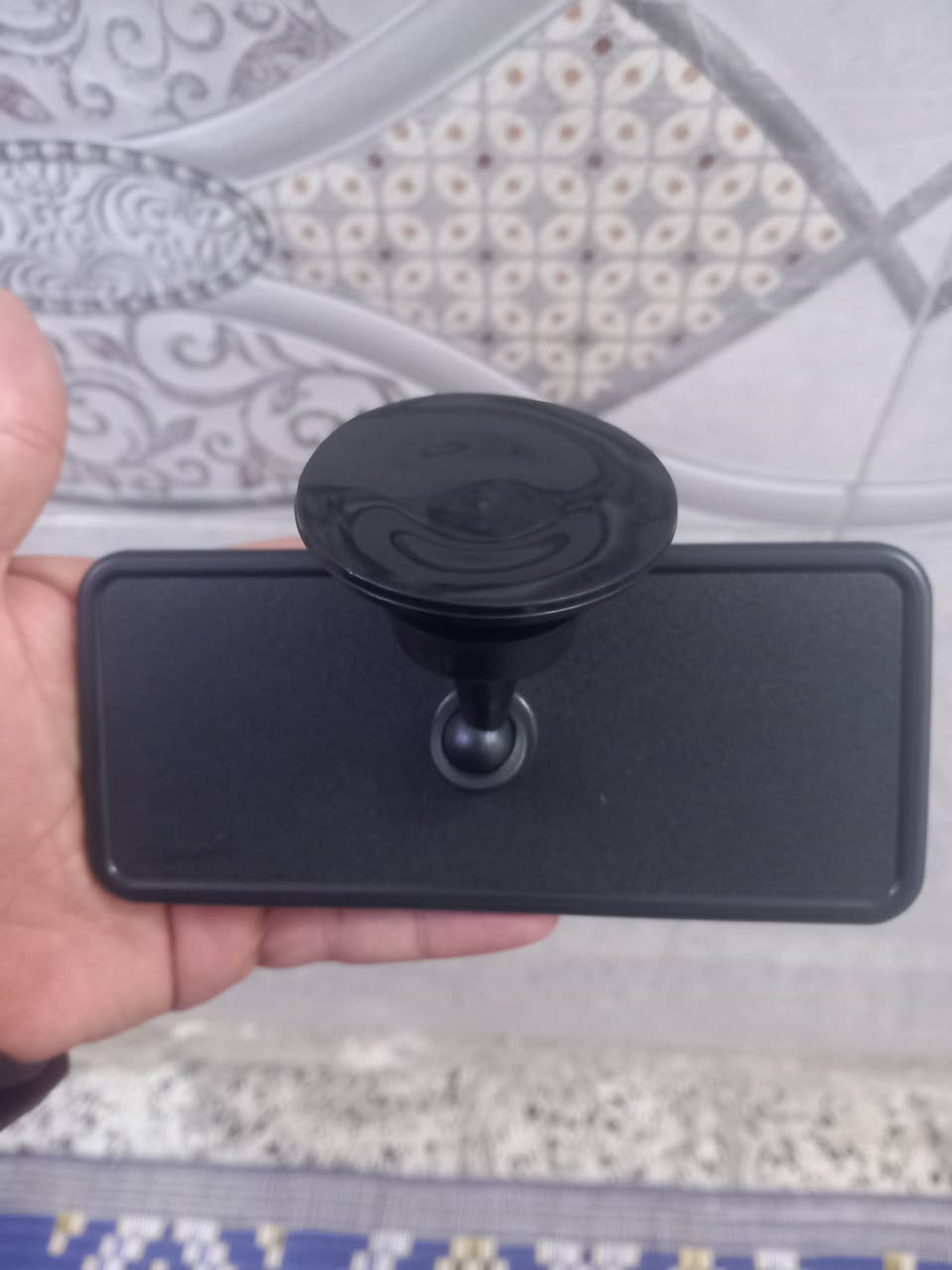 للبيع رقم الهاتف ***********
