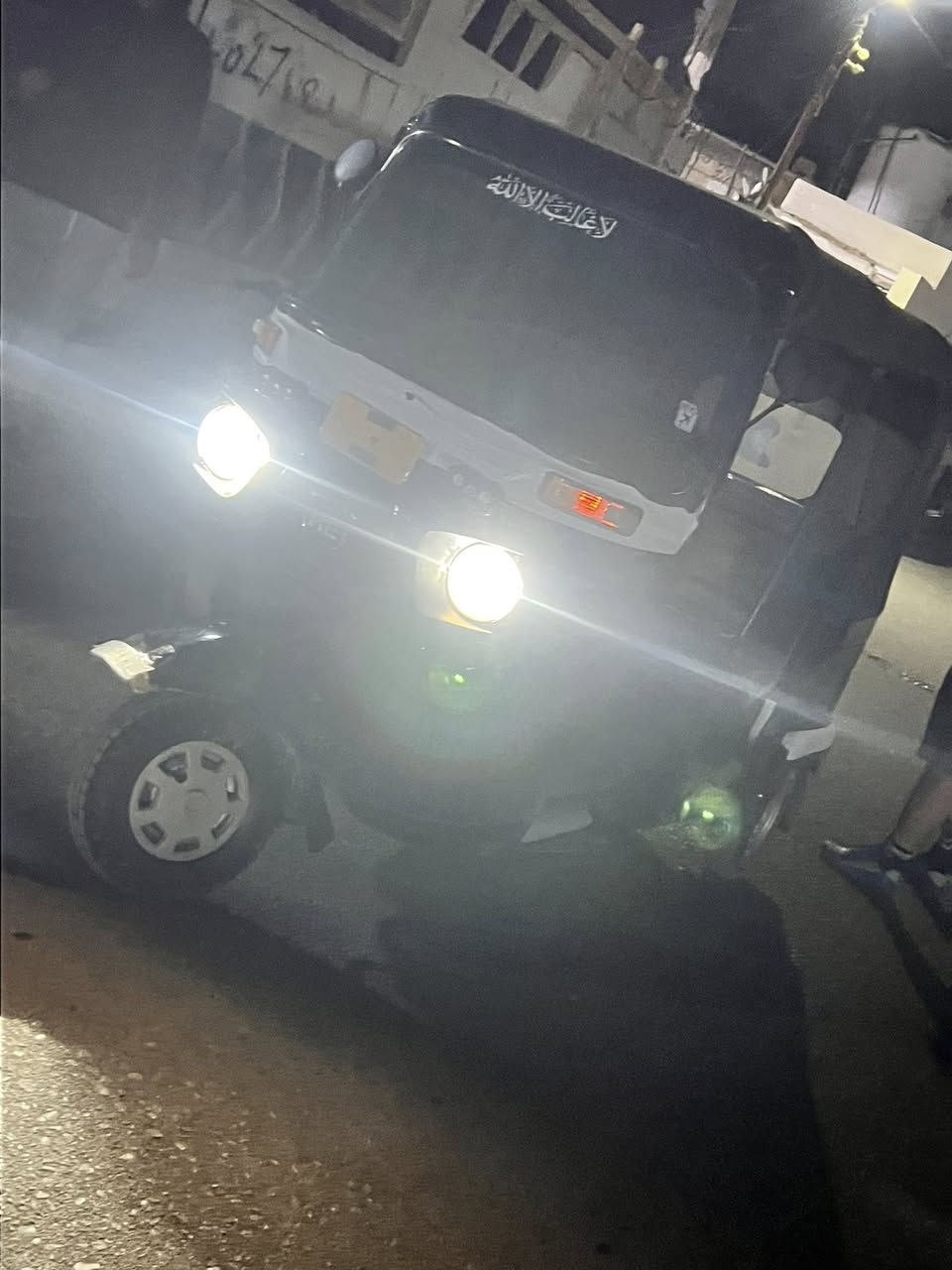 تكتك اللبيع 2017 المكان بغداد جسر ديالى نضيفه مثل ما واظح ب الصور السعر 3600)الرقم ***********
