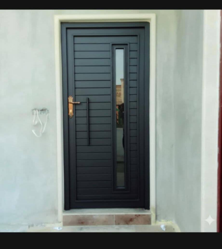 عرض خاص سعر الباب 370 حديد ثقيل مع النقل والتركيب والصبغ الاساس وتساب ***********
