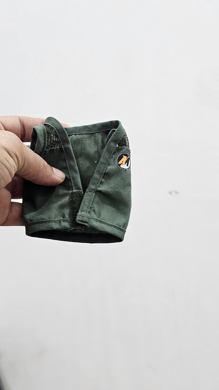 ملابس عسكرية ترهم ع حجم 1/6 إذا ماخاني الضن 
متوفر توصيل لجميع المحافظات 5 🚙


**إذا كنت صاحب هذا الإعلان وتريد حذفه لأي سبب، رجاءا أرسل رسالة إلى الدعم الفني**