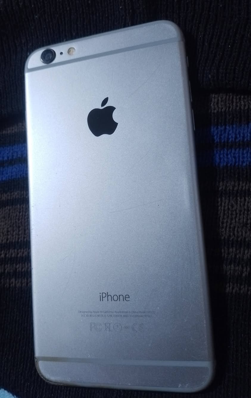 السلام عليكم ورحمة الله وبركاته
آيفون ٦ بلاس ذاكرة ٦٤ بطارية ٩٥ نموذج m النسخةالامريكي اصلي نظيف وشغال للبيع مكان بعقوبة واتساب ***********
