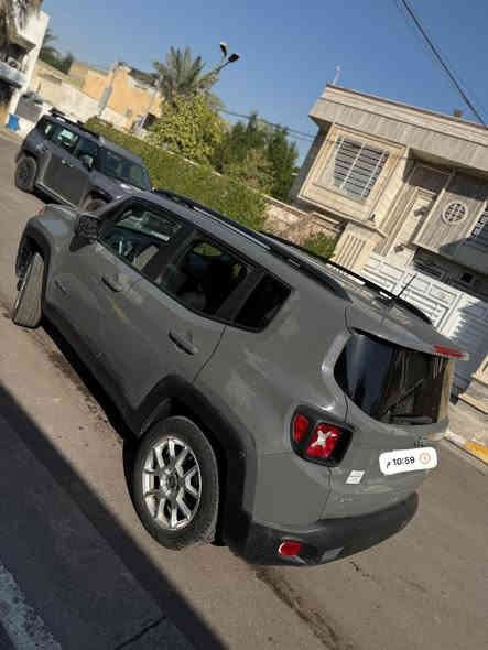 سلام عليكم 
جيب رينجيد موديل 

2021

لون سموك سبنتي مرغوب ـ رقم بغداد

محرك 4 سلندر حجم 2400 المرغوب

ماشية60 ميل 

الابواب الامامية بصمة والتشغيل بصمة تشغيل عن بعد 

هاندبريك اوتو بصمة ـ تبريد ثلج 

كهربائيات كلها بشرط

تايرات جدد تخم  حدادية الصدركوله جديد

كير ومحرك كبس ما مفتوحين 

السيارة خير من الله 

ومتصرف ربع عليهاكولها جاهزه

حادثها كلش خفيف

فقط جملغ يسره فقط 

السياره عند بنيه بالصور 

 ٲو الاتصال برقمي*********** او  الواتساب
