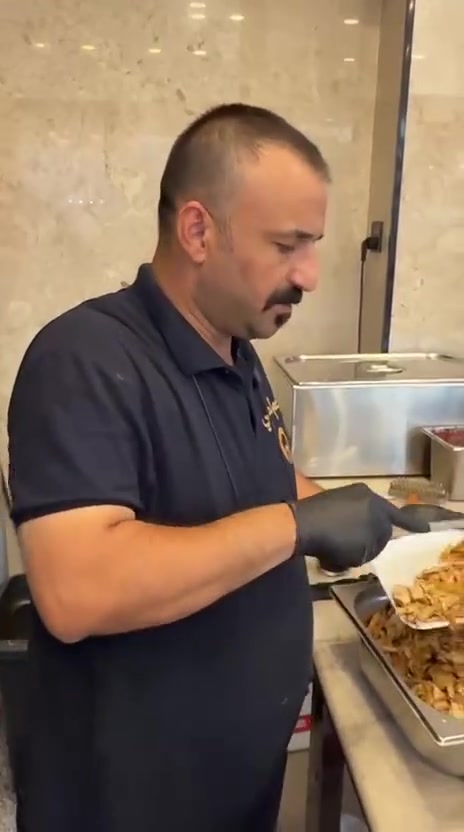 مستمرين بدعم المجالس الحسينيه بأرخص الاسعار تجهيز 15 كيلو كص دجاج من مطعم الحجي المشتل الشارع المدارس قرب اسواق فدوه
للحجز والاستفسار يرجى الاتصال على الارقام التاليه 

*********** شيف حيدر القريشي 
*********** مطعم الحجي 
مستمرين بدعم المجالس الحسينيه بأرخص الاسعار تجهيز 15 كيلو كص دجاج من مطعم الحجي المشتل الشارع المدارس قرب اسواق فدوه
