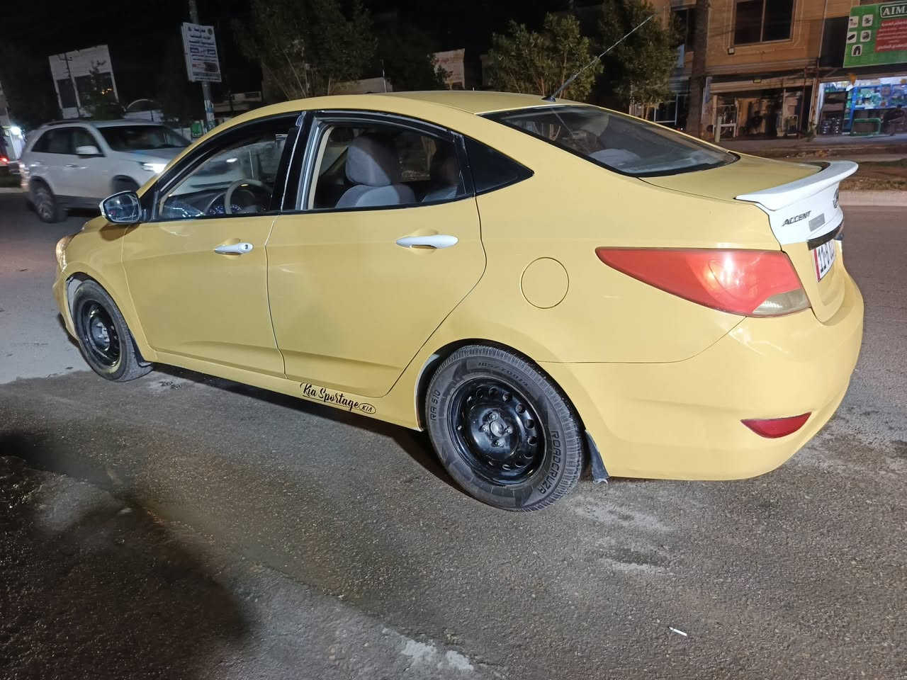 السلام عليكم ورحمه الله وبركاته اخوان اكسنت خليجي تكسي  موديل 2015
بيهه طخه بسيطه موضحه بسونار صوره السونار مرفقه بل منشور 
السعر ٨٨ الشراي يتصل ع رقم فقط تواصل ***********
