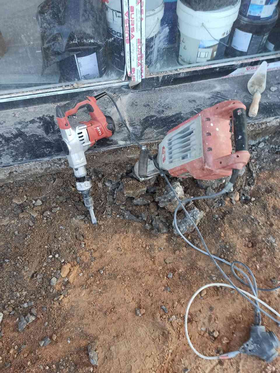 السلام عليكم كادر اختصاص تفليش جدران ارظيات صب تگشير 
*********** واتساب
