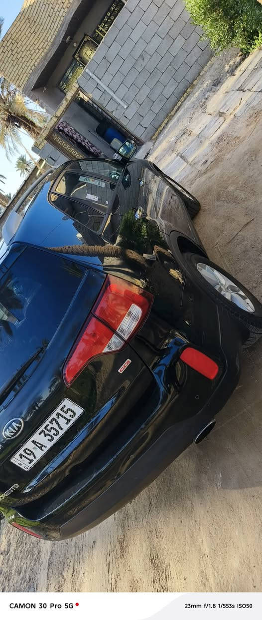 السلام عليكم سورنتو موديل 2014 نص فول مكينه 2400 اربعه سلندر تحكم ستيرن شاشة كامره دواره بريكABS كروز سرعة 3 وضعيات قياده تدفئه بالكشنات اربعه دسك خمسة ويل كب داخل عسلي لد امامي خلفي اشاير بالمري السيارة جديدة رقم كربلاء سنوية ل30 تحويل مباشر مكينه كير حداديه تخم تاير تبريد كهربائيات كله جديد بيه صبغ البنيد وباب خلفي بدون أي ظرر داخلي السعر 130 بيه مجال بسيط للاستفسار اتصل مامتواجد عالفيس مكان السيارة كربلاء ***********
