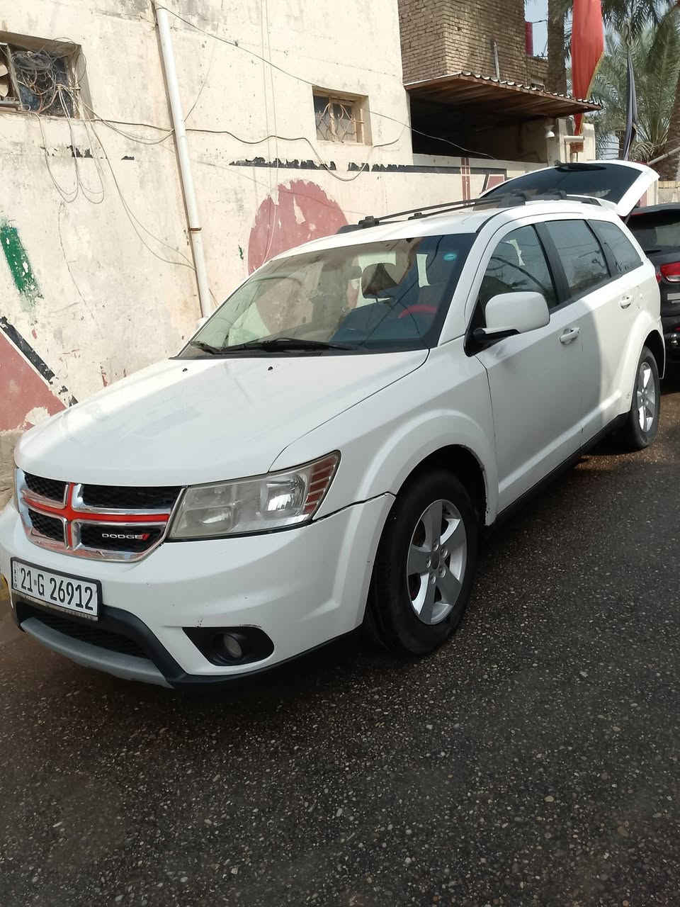 السلام عليكم سياره للبيع دوج جورني كلين سبعه راكب سته موديل 12 مكينه كير كفاله عامه 3600 موصفات معروفه استفسار هذا رقمي ***********
