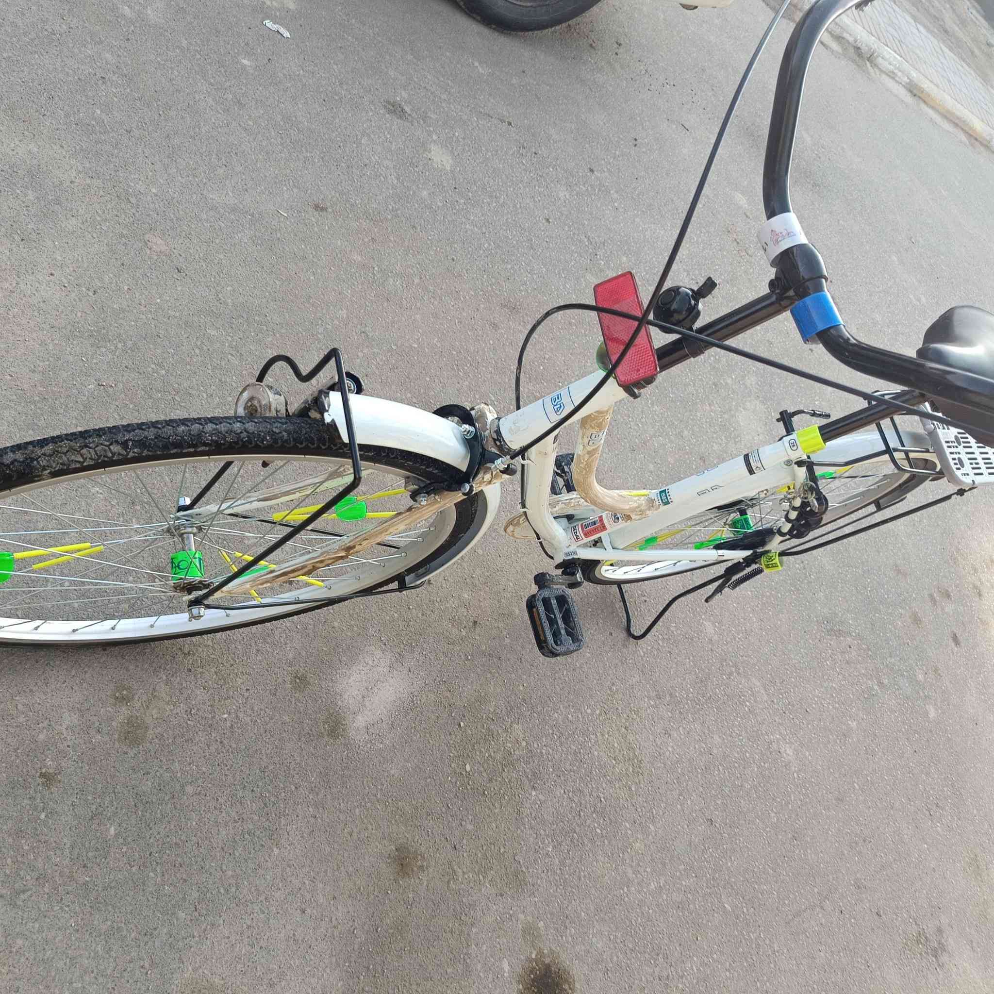 السلام وعليكم للبيع بايسكل حجم 26 النضافه 100% مكاني الديوانية حي الفرات
ملاحظه /السعر مع غراض 135 
السعر مابيه غراض 125 وبيه مجال


**إذا كنت صاحب هذا الإعلان وتريد حذفه لأي سبب، رجاءا أرسل رسالة إلى الدعم الفني**