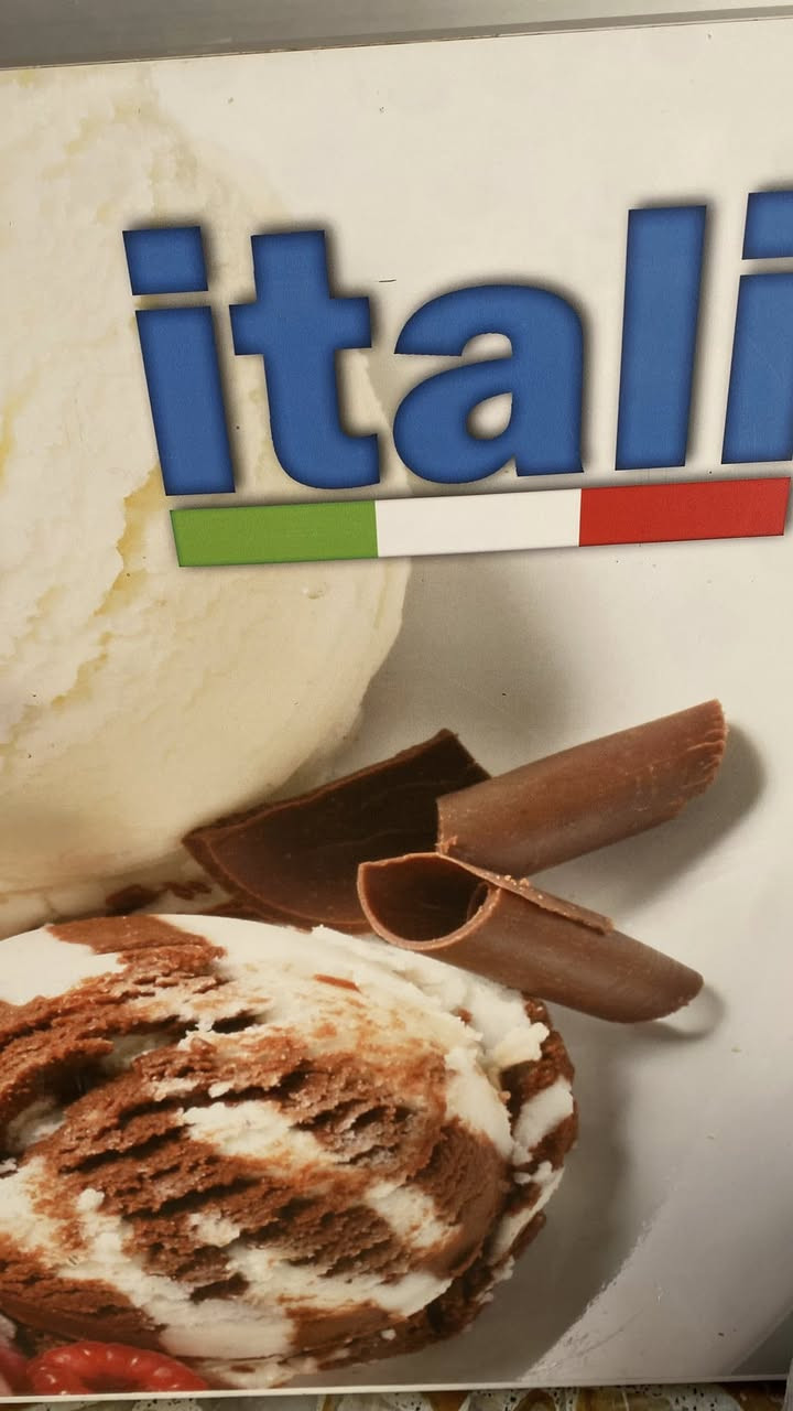 السلام عليكم 
براد ومجمده سوه حجم  كبير جداً للبيع


**إذا كنت صاحب هذا الإعلان وتريد حذفه لأي سبب، رجاءا أرسل رسالة إلى الدعم الفني**