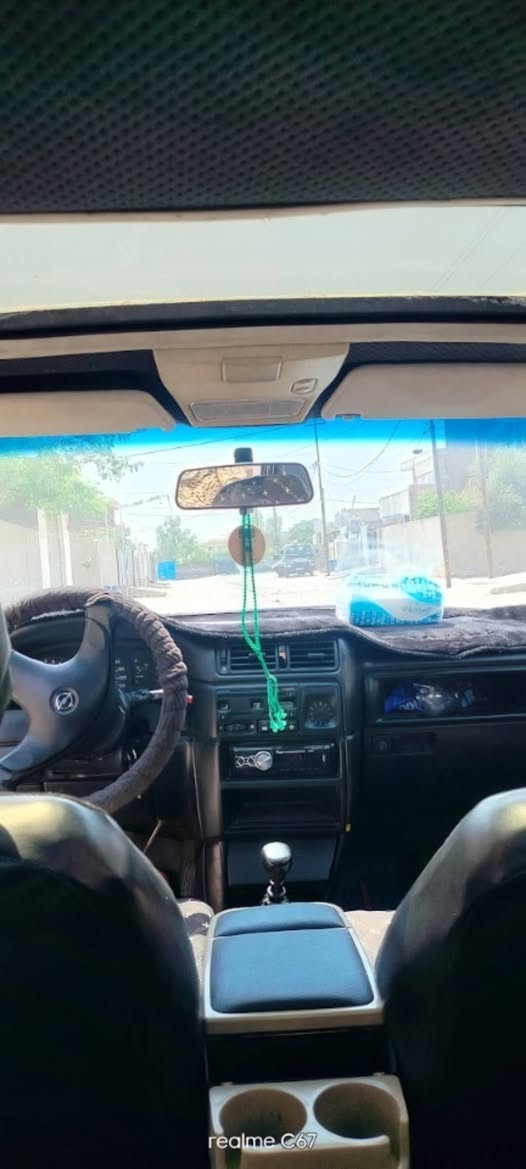 موديل ٩٢ محرك ١٨ صبغ عام جماليه ٤تايرات جديد رقم سنويه ل٣١ بسمي دفتر بانزين بي  صدر جديد دواخل بالكامل جديد سلايت شغال  مانقصها شي محرك بي خيط بخار خاص موجود ورقم ***********
