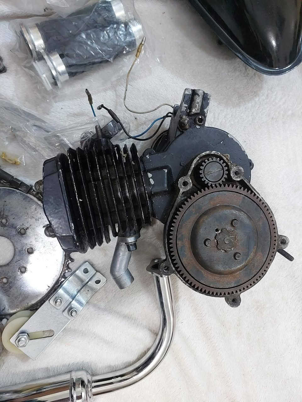 محرك ٨٠سيسي طلع امزون مال بايسكل  سعر على خاص


**إذا كنت صاحب هذا الإعلان وتريد حذفه لأي سبب، رجاءا أرسل رسالة إلى الدعم الفني**