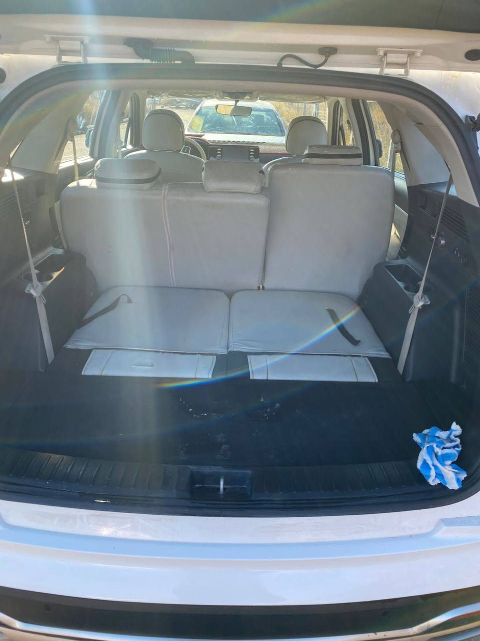 سورنتو 2022
خليجي رقم بغداد بأسمي
السياره نضيفه جداً 
شاشه
3 قطع تبريد
جلد كشنات وارضيه
كير ماوس
بردات اصليه
ماشيه62الف
تخم تاير جديد
حداديه جديده
السياره مناقصها اي شي
بيها بارد بالباب جهة السايق وبيها PDR اثر حالوب
بدون صبغ
مكان السيارة قرب جزيرة بغداد السياحيه

السعر 260 وبيا مجال 

📞***********
