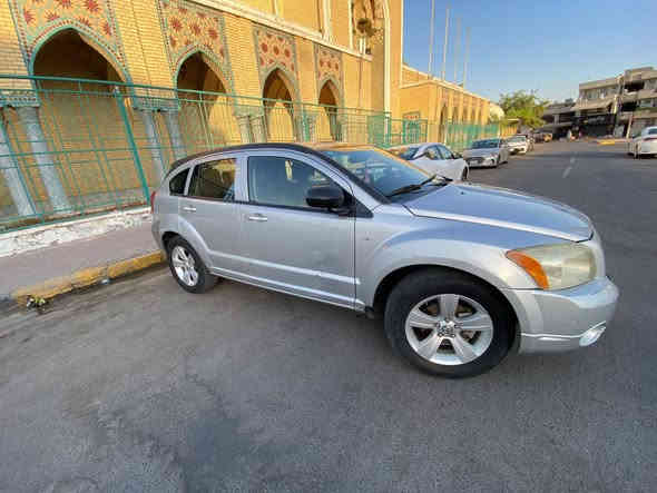 دوج كاليبر 2010
بيها صفحة كلير وبابين وهلال صبغ اعتبرها حزام القمارة بدون صبغ كير مكفول مكينة بيها خيط تبخير دواخل شواصي مكفولات 
تبريد ثلج
للبيع او مراوس بتكسي 
السعر 60
مكاني بغداد 
للاستفسار على الرقم 
***********
مكلف بالنشر
