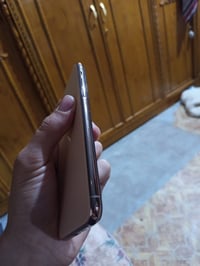 جهاز للبيع  11 pro max  ذاكره 256 بطاريه 76  جهاز لوك مامفتوح ولا داخل...