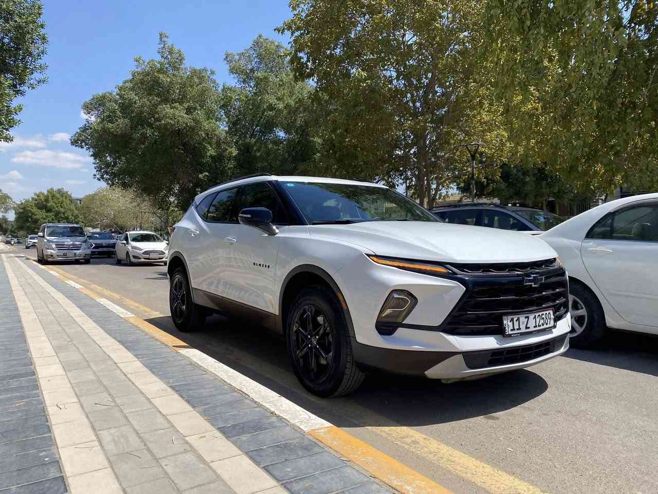 شوفرلية بلايزر 2024 وارد امريكي مواصفات ال 3LT مقاعد جلد كراسي كهرباء وتدفيه كشنات قطعتين تبريد رادار تفاعلي امامي خلفي وجانبي وباقي لموصفات معروفة السيارة ضررها موضوح بالصور صار بيها صبغ الجاملغ الامامي فقط و صبغ جزء من الجاملغ الخلفي جهة قبغ البانزين بدون ايرباك فقط البرده السيارة جاهزة ومناقصها اي شي العنوان بغداد القادسية قرب ساحة قحطان للاستفسار اكثر ***********
