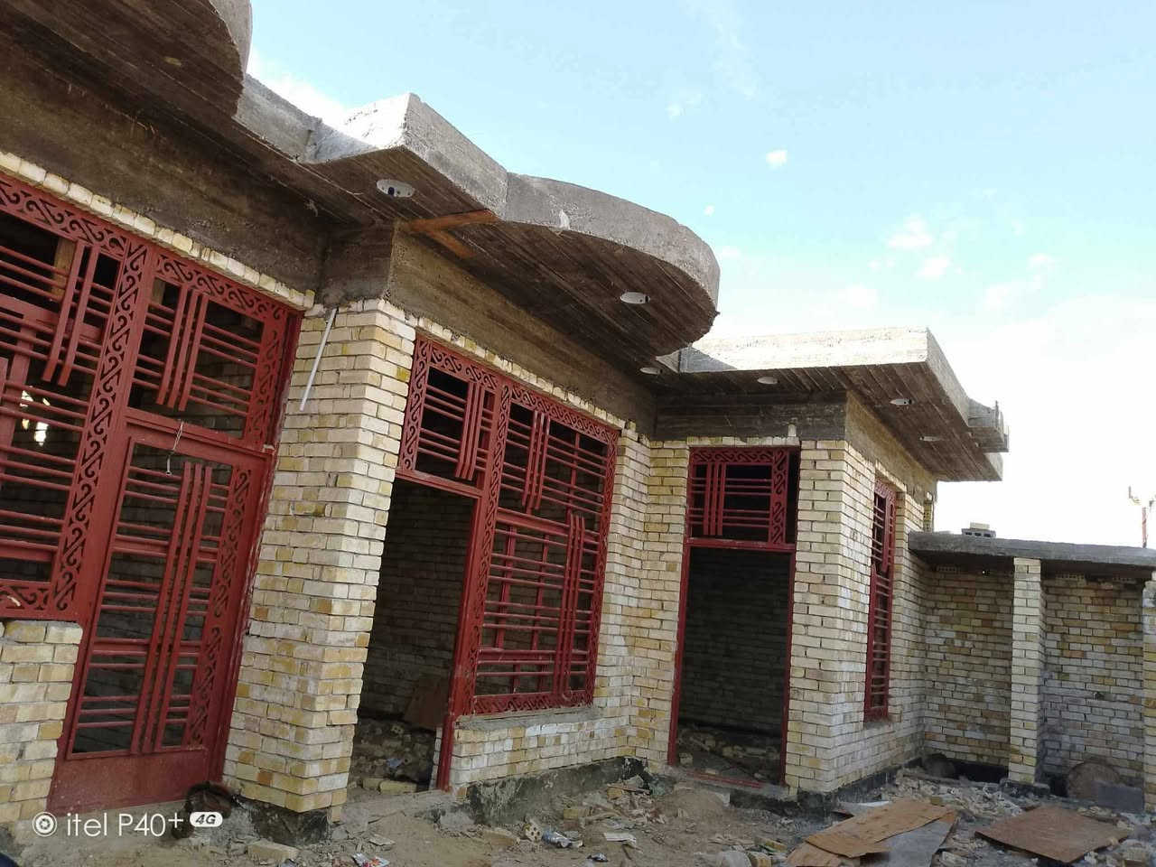 ***********  ♕***********  نجار متفرغ ناخذ كرسته وعمل تسليم مهندس وشغلنه كله وزن ونتاج سريع  ﷲ♡
