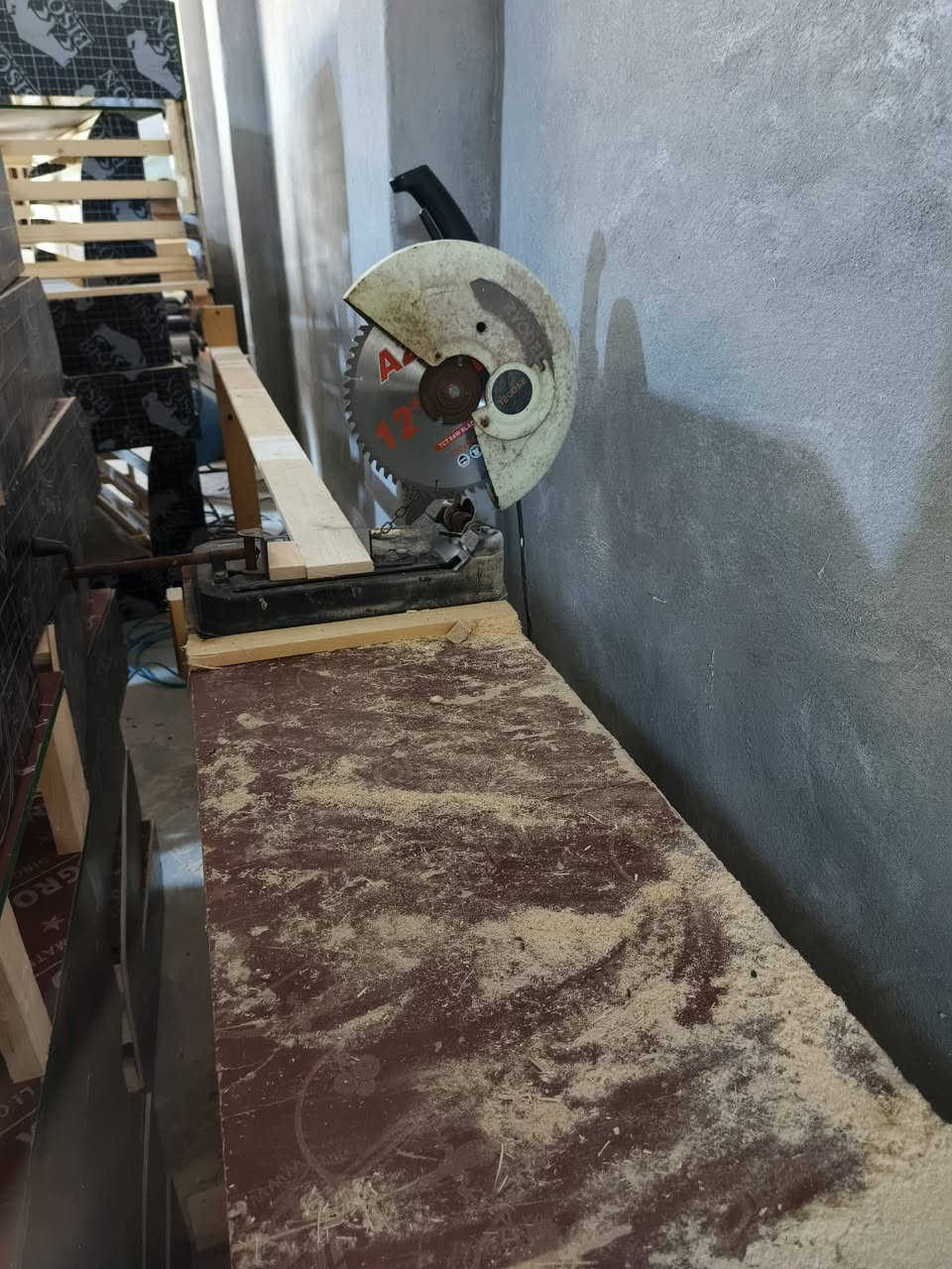 غراض معمل للبيع 
***********
