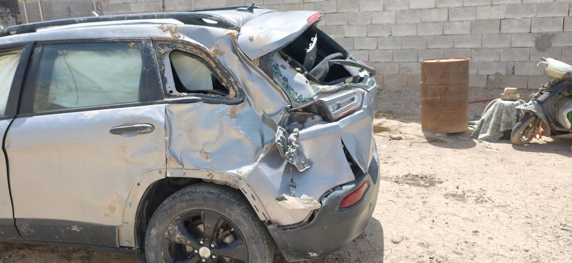السلام عليكم سياره جيب موديل 2016 حادث للبيع الاستفسار الاتصال على الرقم التالي ***********
