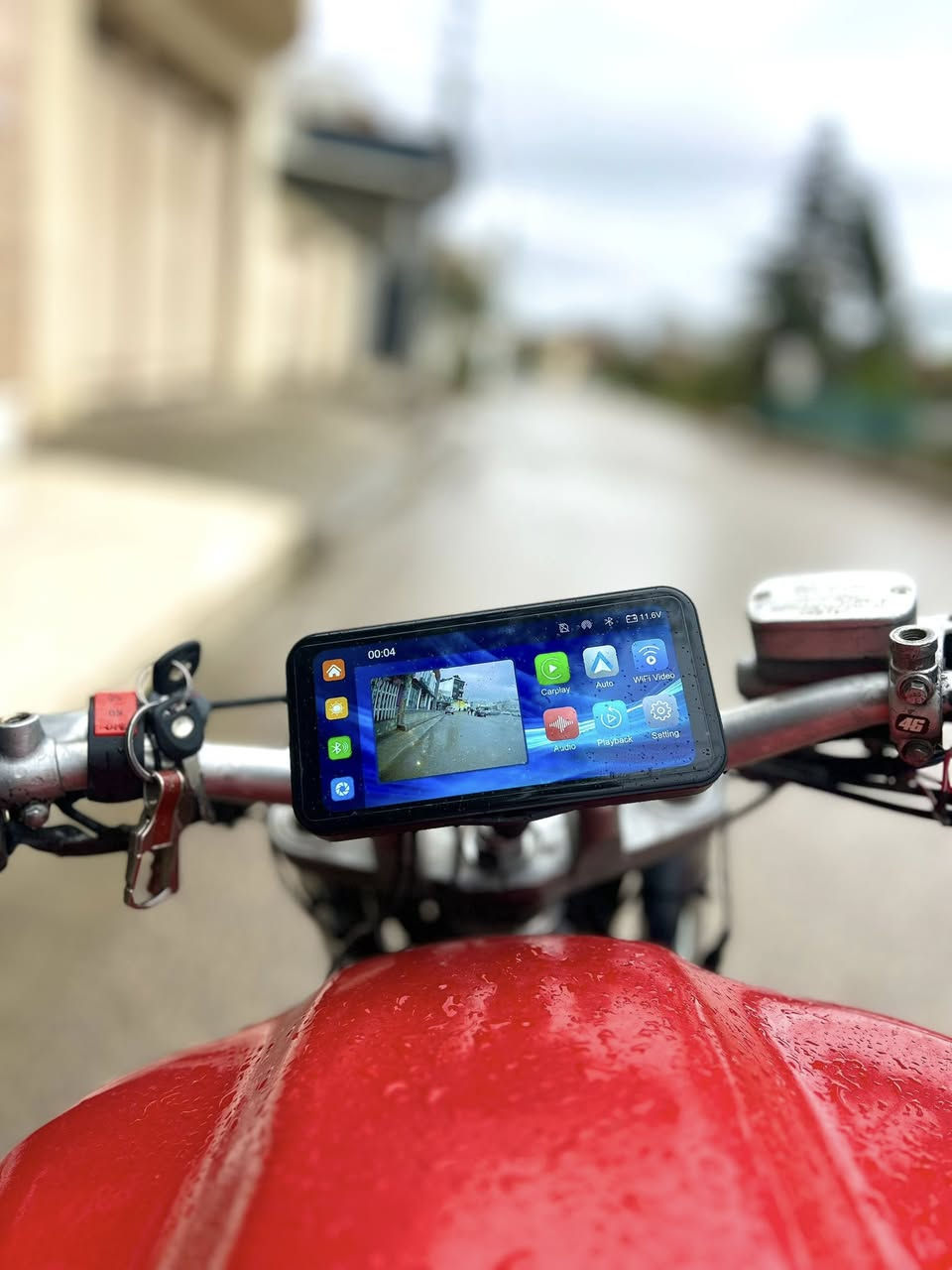 یامها محرک ٨٥٠
ياماها 850cc
المحرك مامفتوح، الدراجة نظيفة وما بيها أي مشكلة
البلاكات جدد، والتواير هم جدد
شاشە ایباد و کامیرا و کاربلای
السعر: ١٢ ورقة 
المكان: السليمانية ماكو توصيل


**إذا كنت صاحب هذا الإعلان وتريد حذفه لأي سبب، رجاءا أرسل رسالة إلى الدعم الفني**