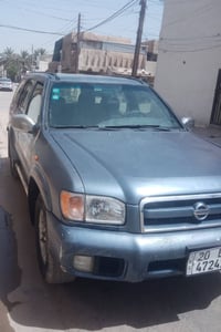 نيسان باثفندر موديل 2000 بأسمي رقم ديالى كير محرك خير من الله محور بطة...