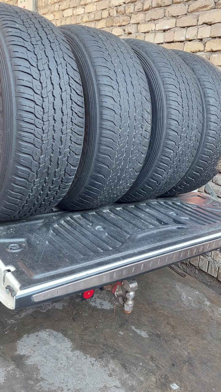 للبيع تخم تاير اصلي مال شركة إنتاج 22 
حجم 18 \60 \265 مكاني بغداد السعر 100 وبيهن مجال 
***********
