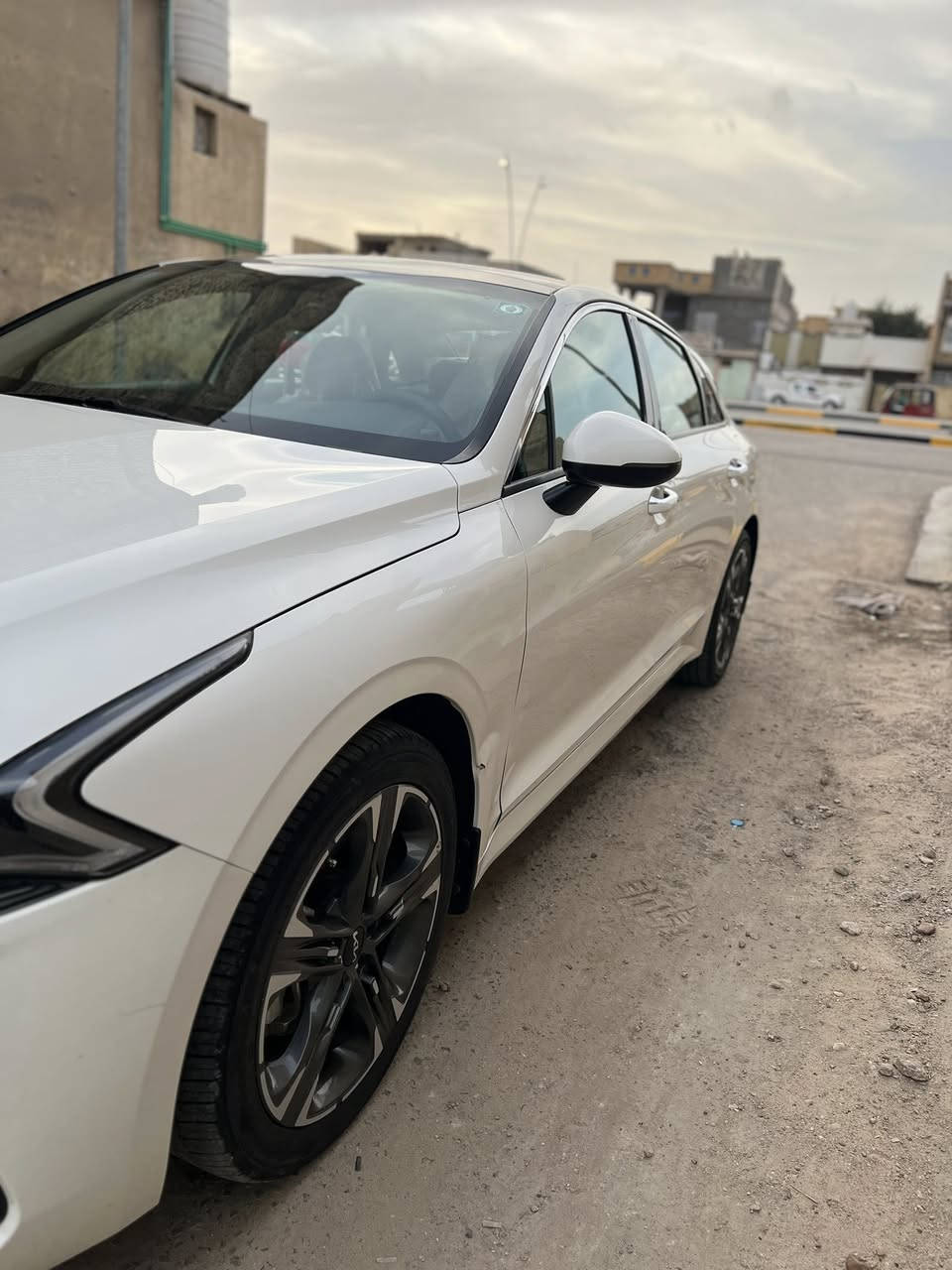 السلام عليكم k5 موديل2023 خليجي رقم بغداد بسمي حره السياره مكفوله بس بيها طخه زيبلجام
السلام عليكم k5 موديل2023 خليجي رقم بغداد بسمي حره السياره مكفوله بس بيها طخه بلجاملق قليله ماشيه 68 ألف 

***********
