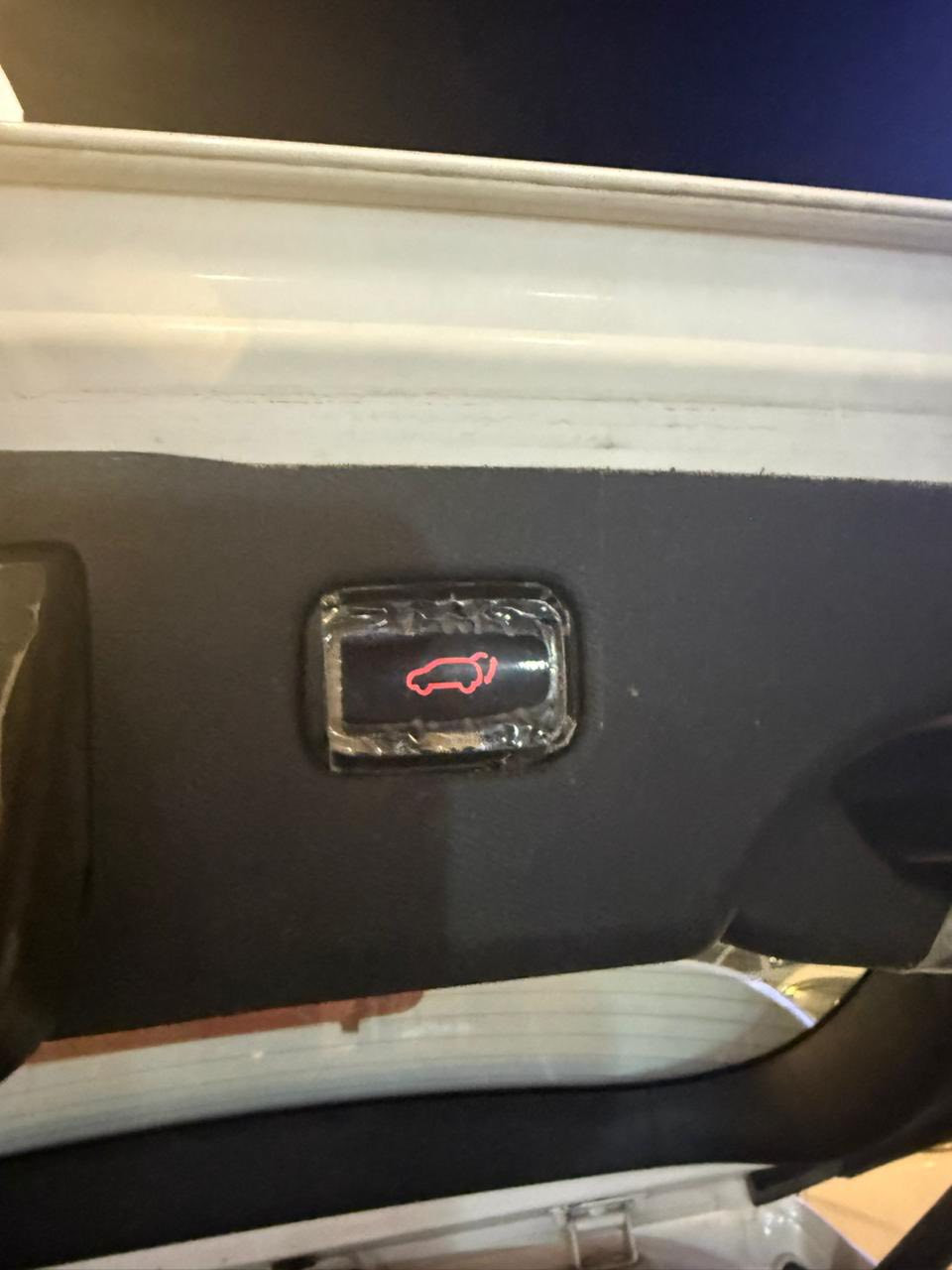 سلام عليكم
اقره التفاصيل وتصل 

 للبيع: كيا سورنتو خليجي (كويتي)
فول مواصفات – بحالة جداً ممتازة

 بانوراما  
كشنات لون قرميدي فخم  
 تدفئة وتبريد كشنات  
 مرايا شفط  
 جنطة كهرباء  
 نظام ترحيب  
 تخم تاير جديد  مواصفات هواي ومميزة  

السعر228بيه مجال 

العنوان الناصرية قضاء النصر  

اتصال: ***********  
📲
واتساب: ***********
